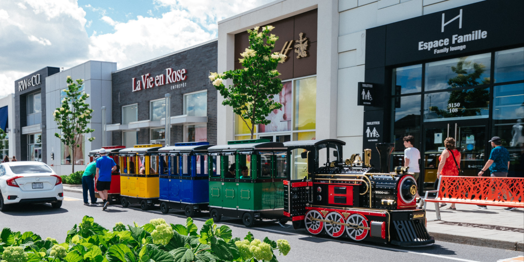 THE HARDEN EXPRESS MINI TRAIN IS BACK AT L’AVENUE MODE!